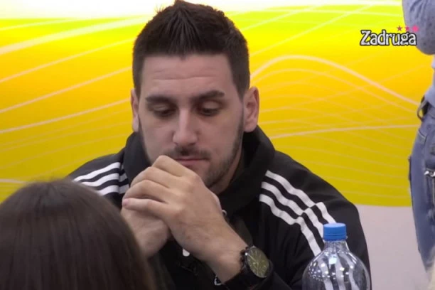 (FOTO) Zola se video sa TOMOVIĆEM nakon izlaska: Evo šta je rekao o NJEMU!