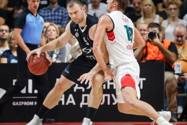 Parahovski našao novi angažman, ide u redove bivšeg Evroligaša!