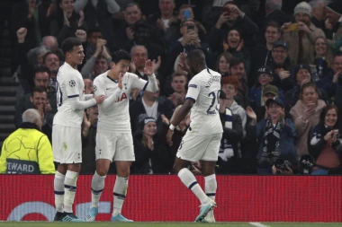 Zvezdo ovo ne valja: Kejn i drugovi fenomenalnim potezom oduševili Poketina!