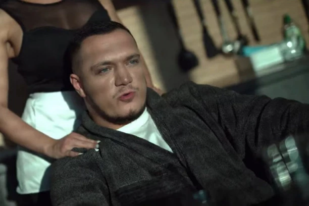 (FOTO) Niko nije ni slutio da je ovolika suma u pitanju: Gastoz javno otkrio koliko zarađuje!