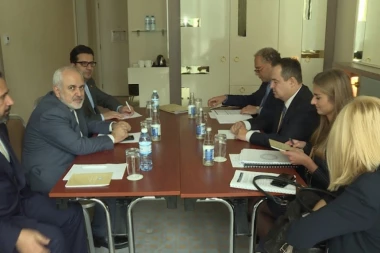 Ministar spoljnih poslova Irana obećao pomoć u vezi slučaja otete dece Slavice Burmazović!