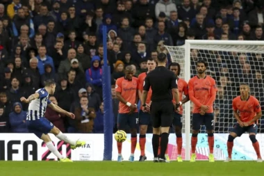 (VIDEO) Imamo gol kola, Nemac poslao bombu u rašlje!