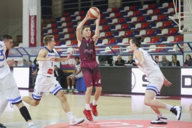 FMP gazi i ne planira da stane: Panteri i dalje maksimalni, Igokea pala u Železniku!