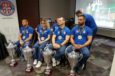 Srbija je svetska velesila u kik-boksu: Kako su "amateri" uplašili moćne Ruse i okitili se sa 15 medalja!