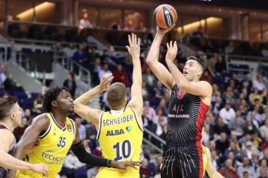Četvrta pobeda Olimpije zaredom u Evroligi: Ćaćo, Skola i Nedovićeve trojke osvojile Berlin!