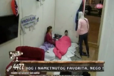 (VIDEO) Miljana ne misli na sina zbog Zole! Marija vrištala na ćerku: Džukelo jedna ko će ovom detetu da zaradi pare!