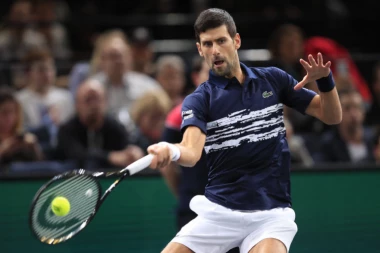 To je taj stari Novak: Đoković posle velike borbe savladao sjajnog Dimitrova!