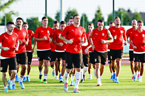 SRAMOTA U ALBANIJI! OPLJAČKAN poznati SRPSKI fudbaler i reprezentativac!