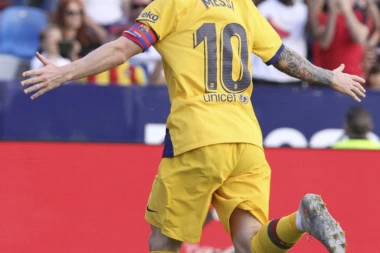 Kandidat za predsednika Barselone se "IGRA ŽIVOTOM": Ne bih zadržavap Mesija - Siti i dalje vreba priliku!