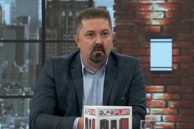 "Dokumentrac o diplomi ministra Stefanovića je napad na njega i predsednika Vučića! Oni žele političku glavu ministra unutrašnjih poslova" (VIDEO)