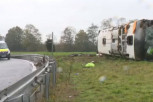 Autobus sa 32 putnika sleteo s puta! Stravična nesreća u Austriji!