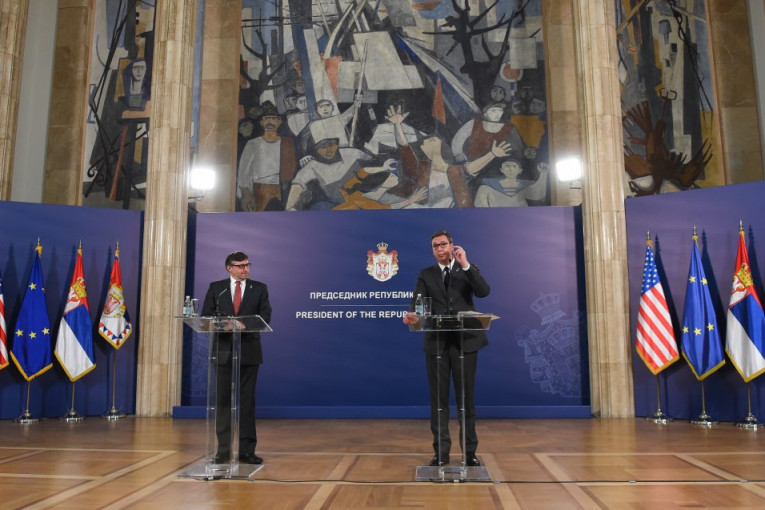 (VIDEO) Predsednik Srbije dosledan na sastanku sa Metjuom Palmerom! Vučić: Nećemo dozvoliti ponižavanje Srbije!