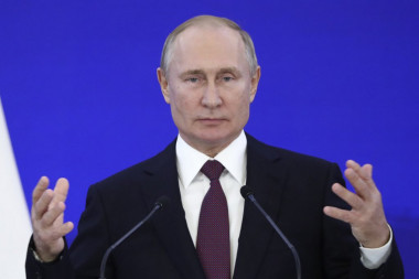(FOTO) NIKO NE MOŽE DA GA ZAUSTAVI: Putin predložen za Nobelovu nagradu za mir