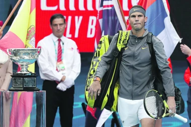Najbolji na svetu nije znao šta ga je snašlo: Zverev preslišao Nadala u Londonu, Nole sve bliži povratku na tron!