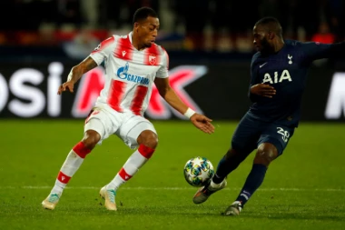 Mrkela potvrdio situaciju oko Van la Pare: Nedisciplina i nezalaganje se ne opraštaju, stavljen je na transfer listu!