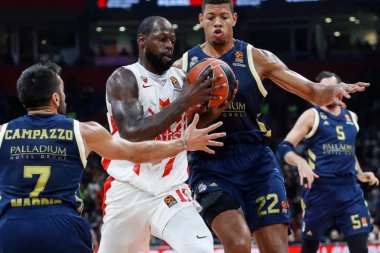 (VIDEO) Gistova dva zakucavanja u Top 10 Evrolige, Jovićeva asistencija druga!