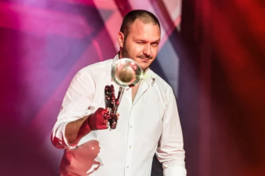 Dejan okuplja orkestar Miće Petrovića za koncert!