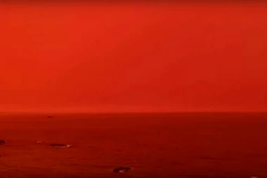 (FOTO) Požari u Australiji sve obojili u narandžasto, građani prestravljeni: OVO JE APOKALIPSA!