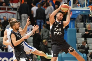Crno-bela rutina: Partizan trojkama srušio Zadar!