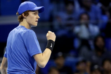 Čudo u Londonu: 95. igrač sveta je najbolji mladi teniser ove godine!