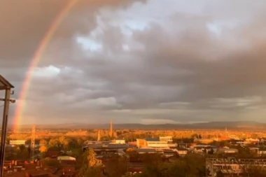 (VIDEO) Retka pojava iznad Jagodine: Pojavile se dve duge, a prema obačijama OBABEZNO treba da ZAMISLITE OVO