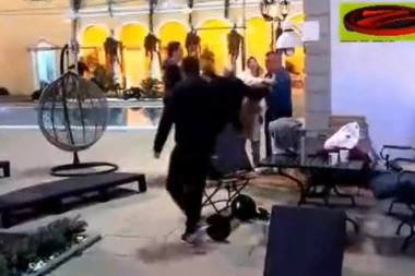 (VIDEO) Makljaža u Zadruzi: Bane nasrnuo na Milana, počeo da ga bije i rukama i nogama!