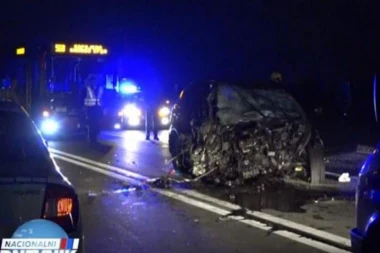 STRAVIČNA NESREĆA KOD ZVEČANA: Direktno se zakucali jedan u drugog, stradao muškarac