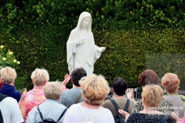 NAJVEĆA HRVATSKA PREVARA: Gospa iz Međugorja isparava iz leševa ubijenih Srba!