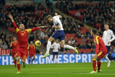 Kejn i drugovi ponizili Crnogorce, Češka nokautirala lažnu državu i otišla na EP!