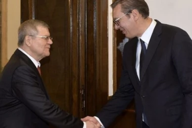 Vučić sa Čajkom o saradnji u oblasti pravosuđa