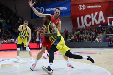 Fener ne zna gde udara, CSKA ga razbio u Moskvi!