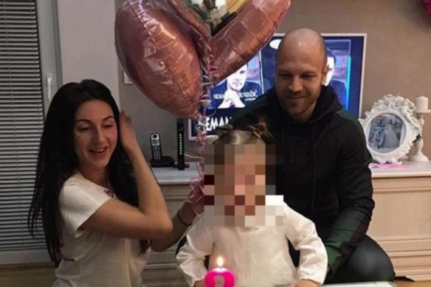 BANE JANKOVIĆ POSTAO TATA PO DRUGI PUT: Ponosno je podelio srećnu vest sa svojim pratiocima, evo kog pola je beba! (FOTO)