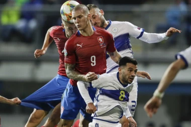 Ozloglašeni sudija ispao fer prema Srbima: Fudbaleri tzv. Kosova tražili prekid utakmice, Roki ih iskulirao!