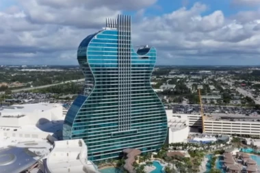 Hotel u obliku gitare: Neobična građevina od 35 spratova koštala 1,5 milijardi dolara