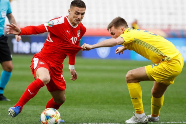 Tadić želeo da pređe u Barsu!