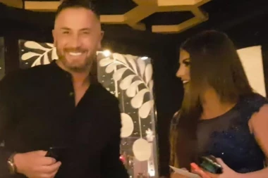 (FOTO) "Sa konja na magarca": Ovo je zakonita žena Gospodina Torte koja je prava lepotica!