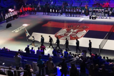 (FOTO/VIDEO) Dejvis kup otvoren: Madrid se poklonio našim majstorima, sa tribina se orilo SRBIJA, SRBIJA!