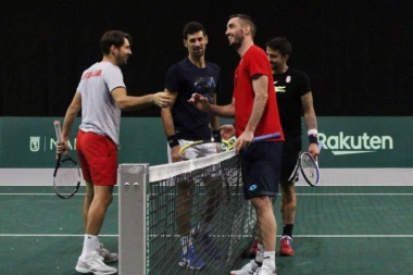 Srpski teniseri love krvavi novac!