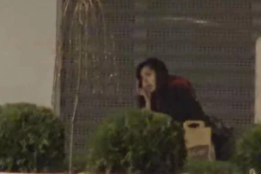 Sustigli je problemi: Tanja Savić grcala u suzama nasred ulice!