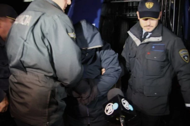 UŽAS U KOMŠILUKU! Uhapšeno 10 osoba zbog eksploatacije dece, pronađeni i eksplicitni snimci