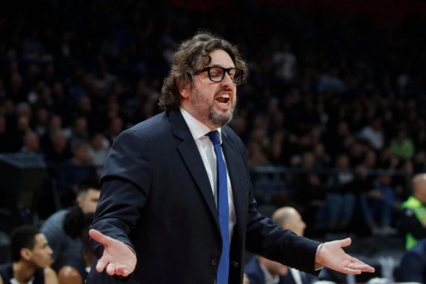 PARTIZAN U PROBLEMU ZBOG TRINKIJERIJA: Ozbiljna prepreka se pojavljuje, a vreme ističe