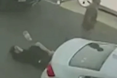 (ŠOK VIDEO) Pojavila se u filmu sa Bikovićem: Poznatu glumicu pretukao taksista!