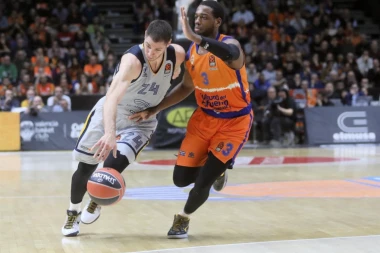 JEZIVO: Teška povreda, pleja čeka pauza od DVA MESECA!