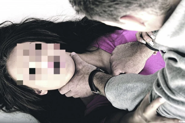 Manijak pokušao da siluje devojčicu u Jagodini! Uhapšen!