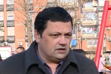 (UZNEMIRUJUĆI FOTO) Bejzbol palicom na člana Gradskog veća! Gavrilo Kovačević brutalno prebijen u Zemunu