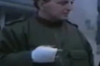 (VIDEO) Ni metak mu ne može ništa: Evo šta je Arkan rekao nakon ranjavanja