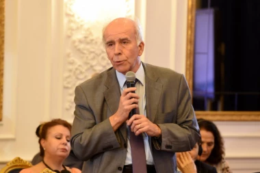 Ambasador Zarić: Spasilački tim MUP-a Srbije stigao u Tumane!