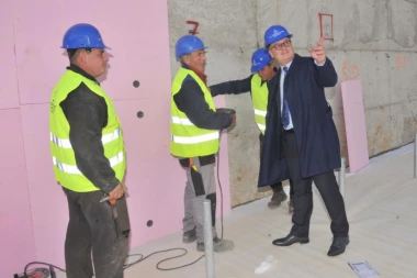 (FOTO) Vesić otkrio kad će biti završen san svih lekara - Institut Dedinje 2