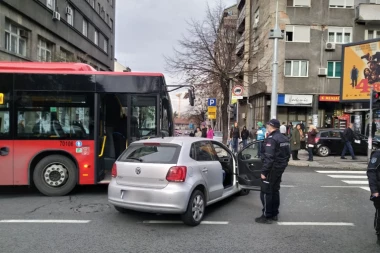 Lančani sudar u Beogradu, povređeno dete!