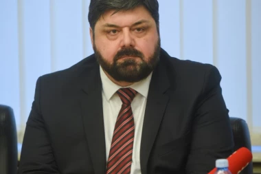 ŠOKANTNO! Kupca Megatrenda pretukli stanodavci jer mesecima nije plaćao KIRIJU?!